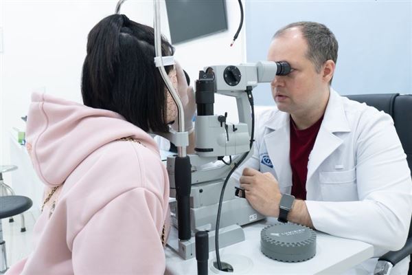 Quy trình khám chuyên sâu 8 bước trước phẫu thuật Smile Pro