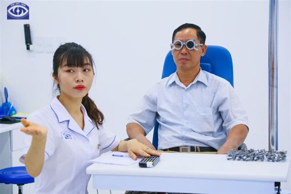 Quy trình mổ đục thủy tinh thể tại Mắt Việt – Nga Hạ Long